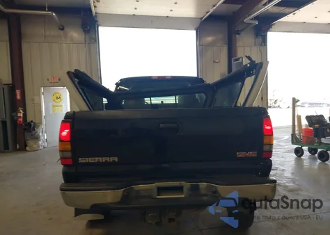 2004 GMC Sierra 2500Hd Sle из США, поврежденный, VIN 1GTHK29144E141165